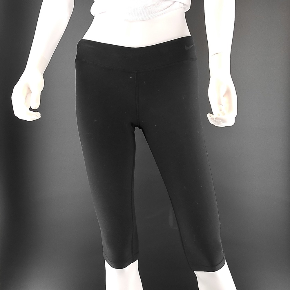 Nike Dri-FIT Women Black Cropped Leggings Athletic Capri Pants Medium